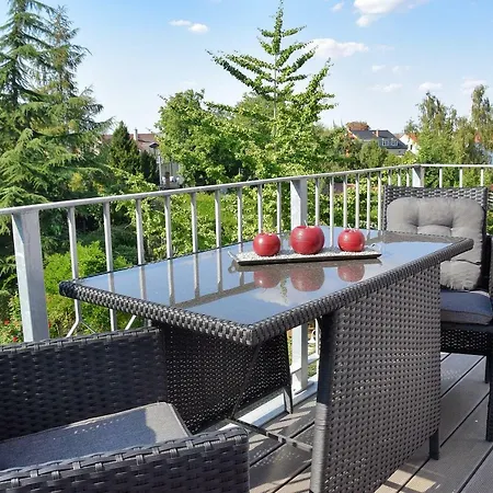 Domfreiheit * נאומבורג